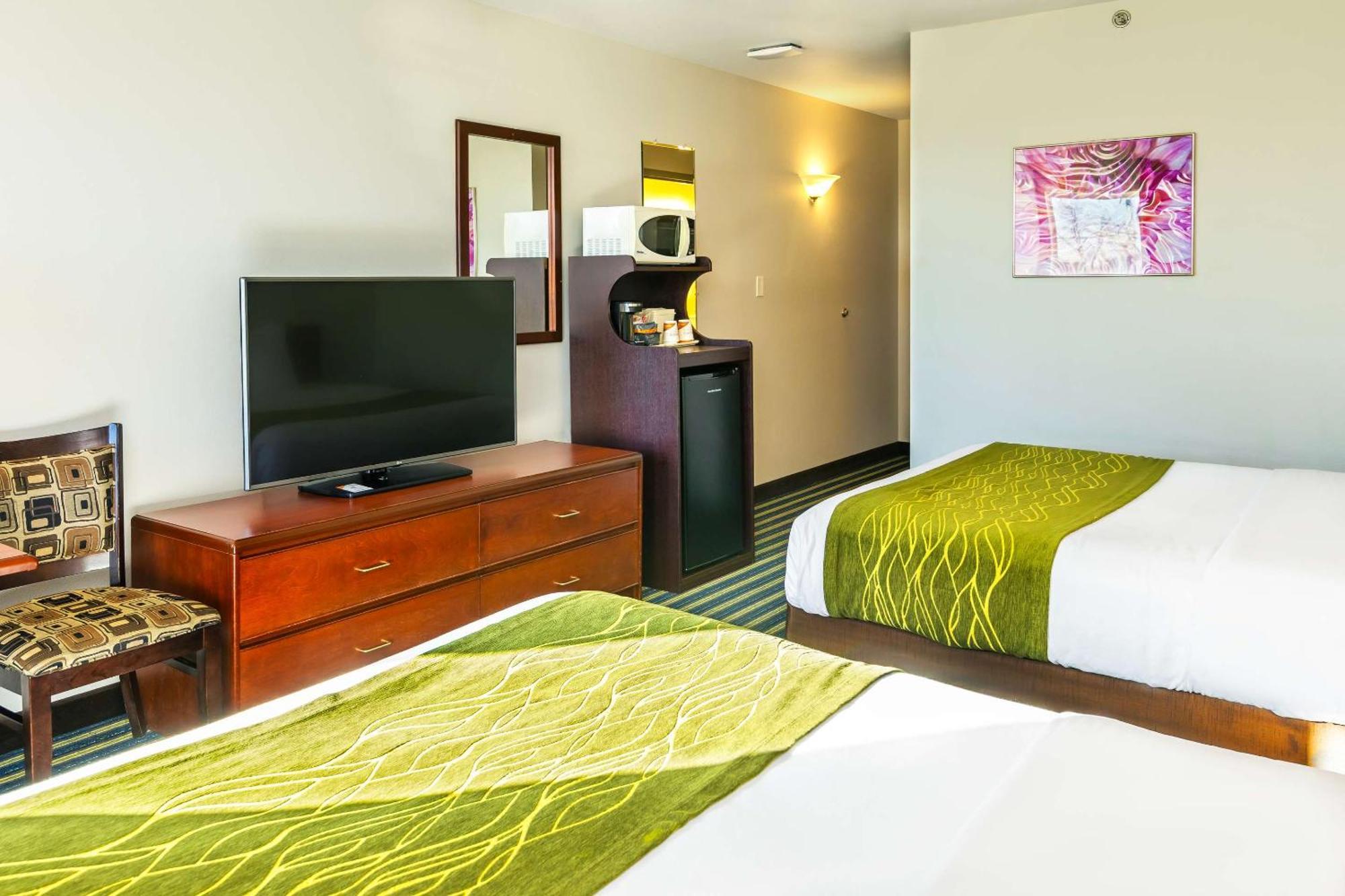 Comfort Inn & Suites Мус-Джо Экстерьер фото